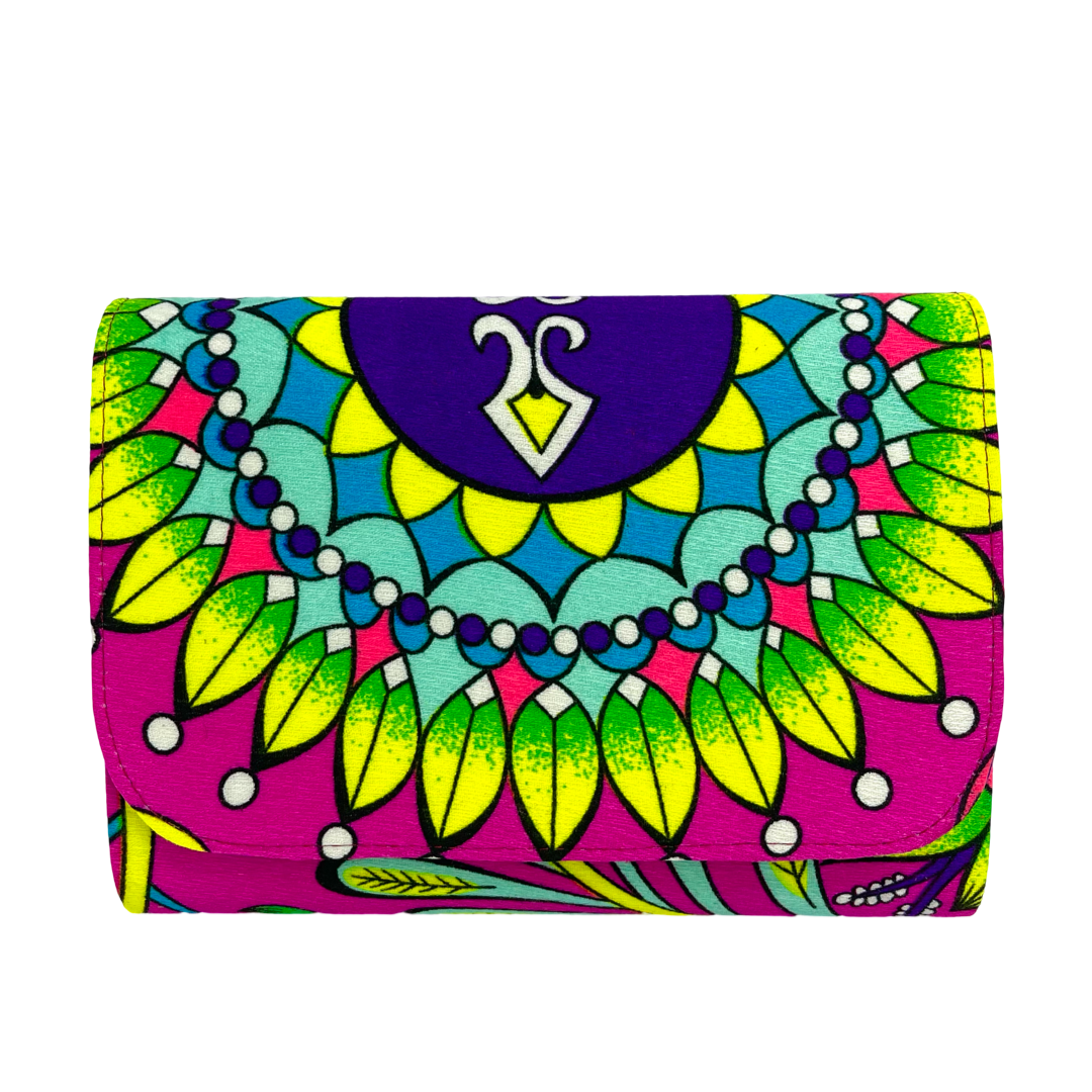 Paruma Clutch