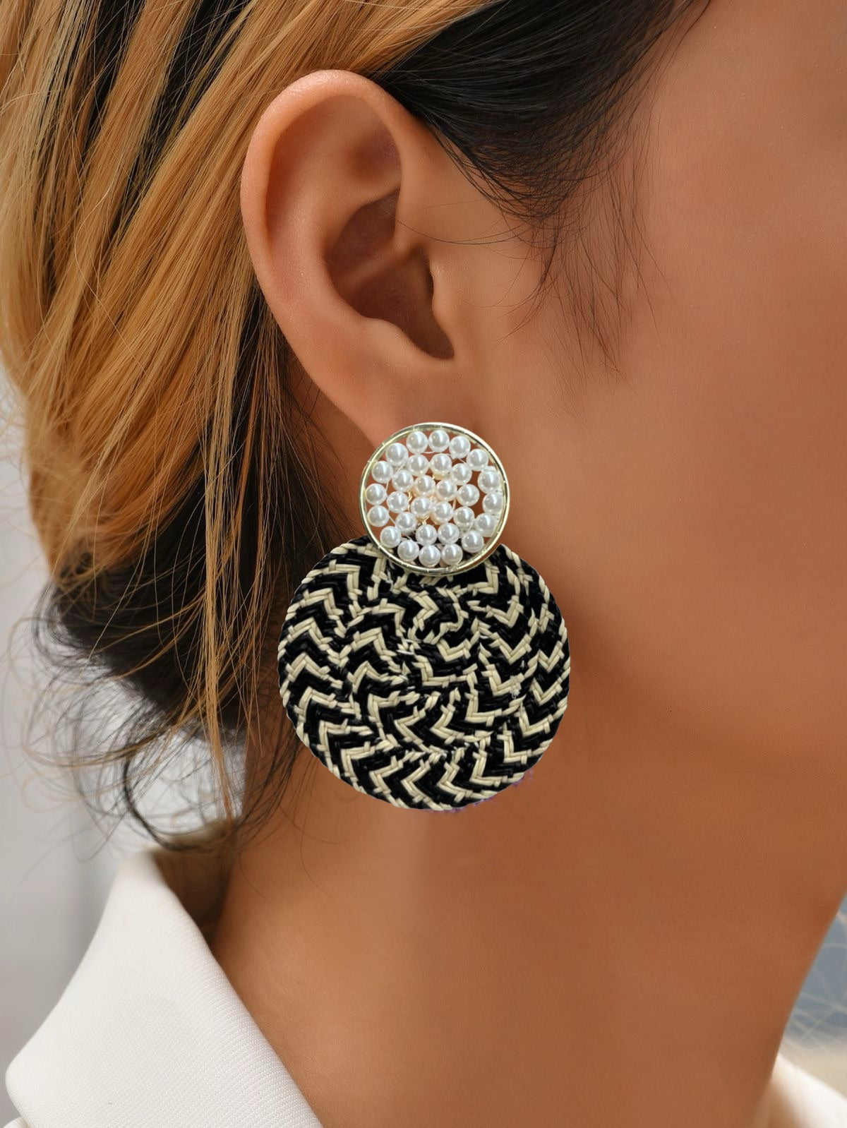 Bellota Earrings